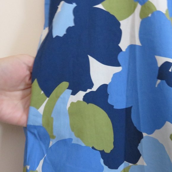 Croft & Barrow Sleeveless Dress | Blue Floral - Picture 5 of 11